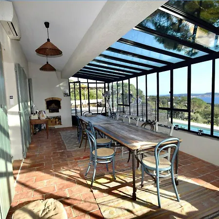 Les 3 Pins - Spacious Escape With Private Pool And Panoramic Views Of The St-tropez Gulf Villa